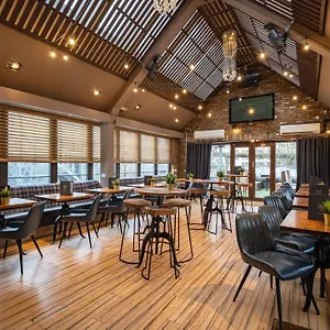 Hotel Siberia Bar & Aberdeen