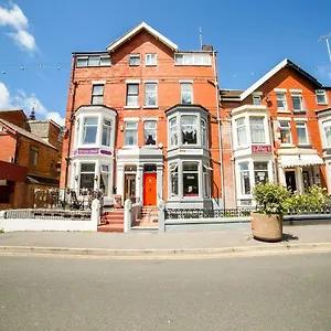 https://the-beverley-hotel.hotelsin-chester.com